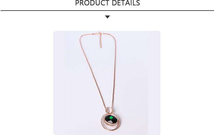Quality Most Popular Fashion Jewelry Gold Necklace with Emerald