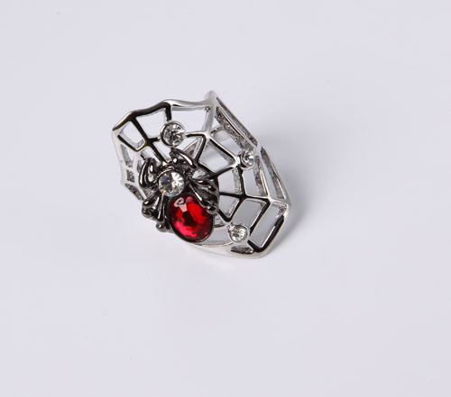 Fashion Jewelry Ring with Rhinestones in Good Quality
