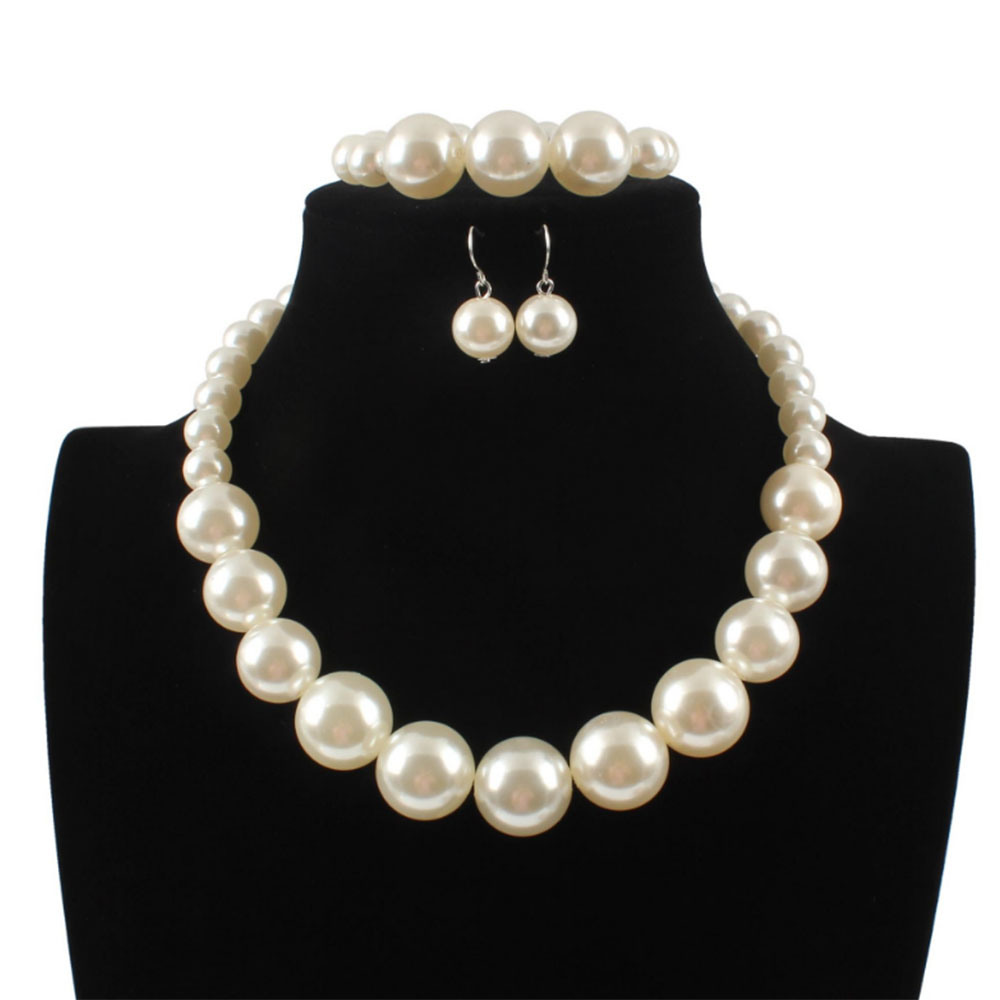 Most Popular Fashion White Bead Necklace Jewelry Set
