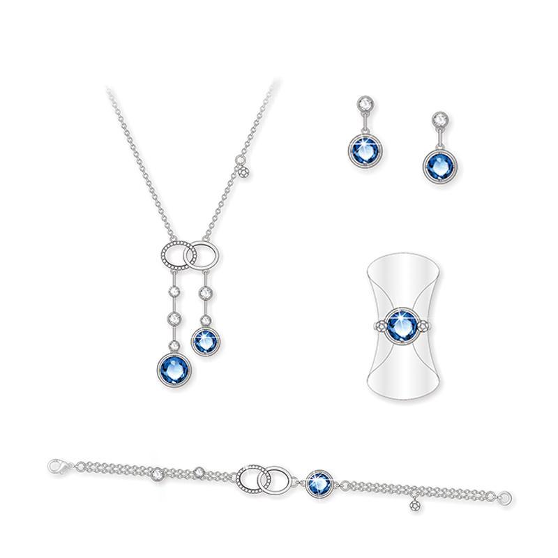 Fascinating Silver Jewelry Set with Sapphire