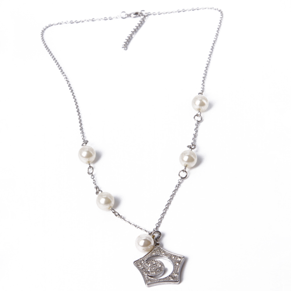 Quality Fashion Jewelry Silver Black V Pendant Necklace