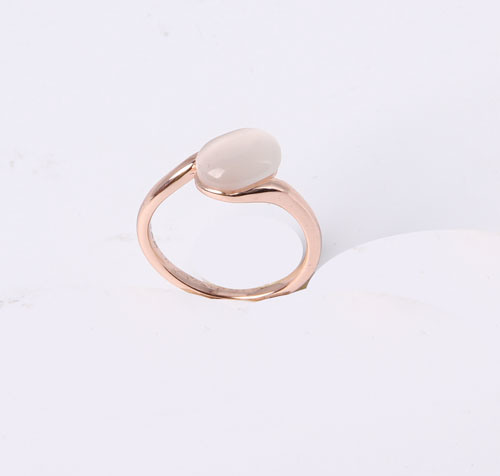 Simple Style Ring with One Blue Glass Stone Rose Gold Plated
