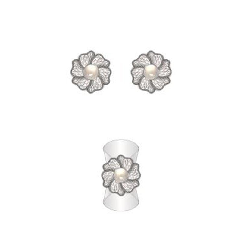 Flower Like Silver Jewelry Set with Gemstones