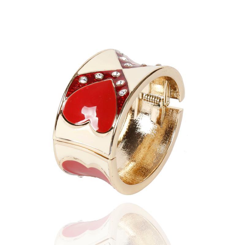 Sweet Heart Design Trend Bangle Bracelet