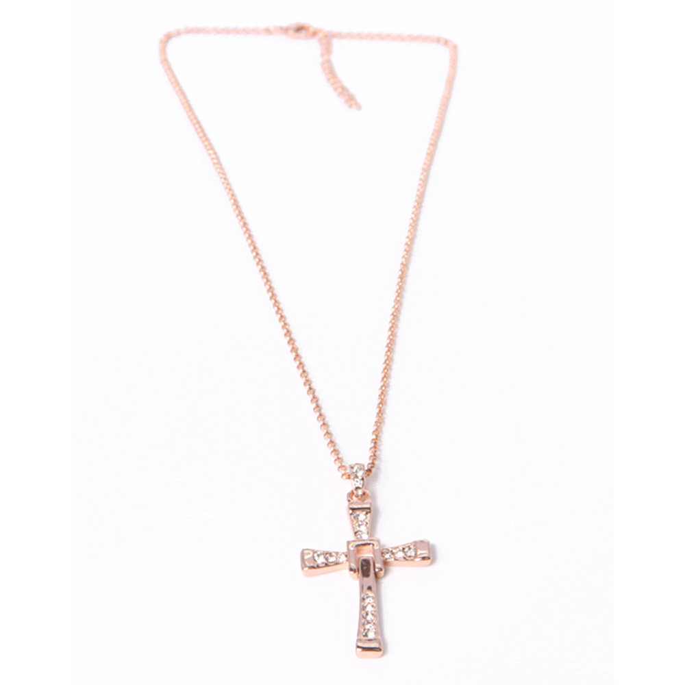 Newest Fashion Jewelry Gold Cross Pendant Necklace