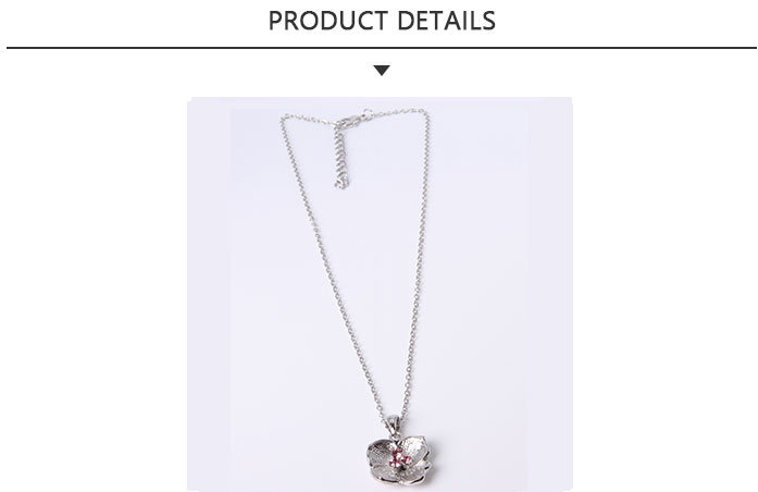 Customized Fashion Jewelry Silver Flower Pendant Necklace