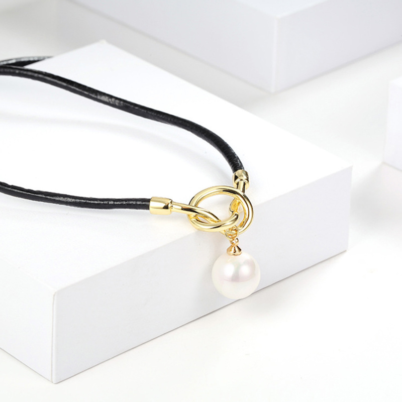 Simple Temperament Knot Pearl Leather Rope Necklace