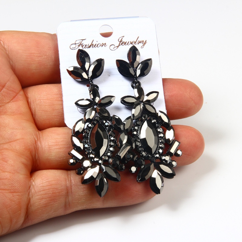 Europe and The United States Long Vintage Earrings Temperament Fringe Earrings