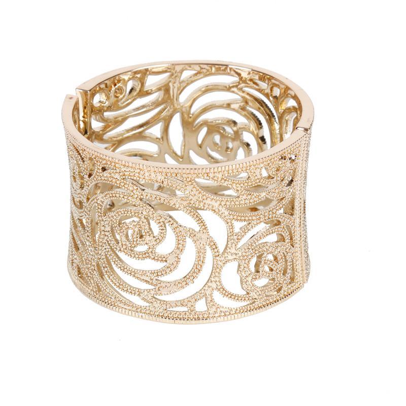 Rose Pattern Hollowed out Broken Diamond Rose Gold Bangle
