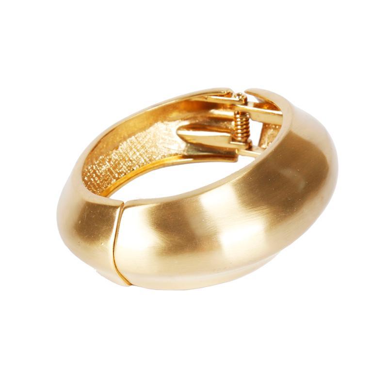 Polished Simple Gold Bangle Bracelet Without Pattern