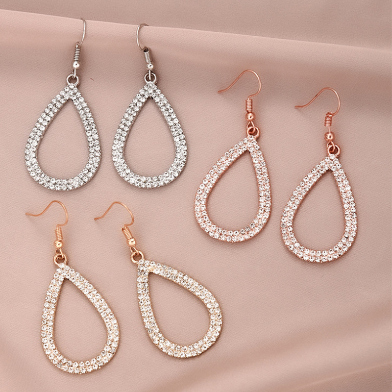 French Vintage Earrings Female Harbor Style Socialite Exaggerated Niche Design Sense of Light Luxury Senior Autumn and Winter Earrings