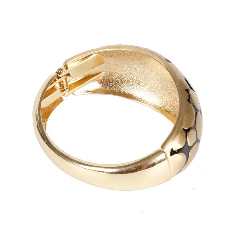 Snake Carved Noble Gold Bracelet Bangle