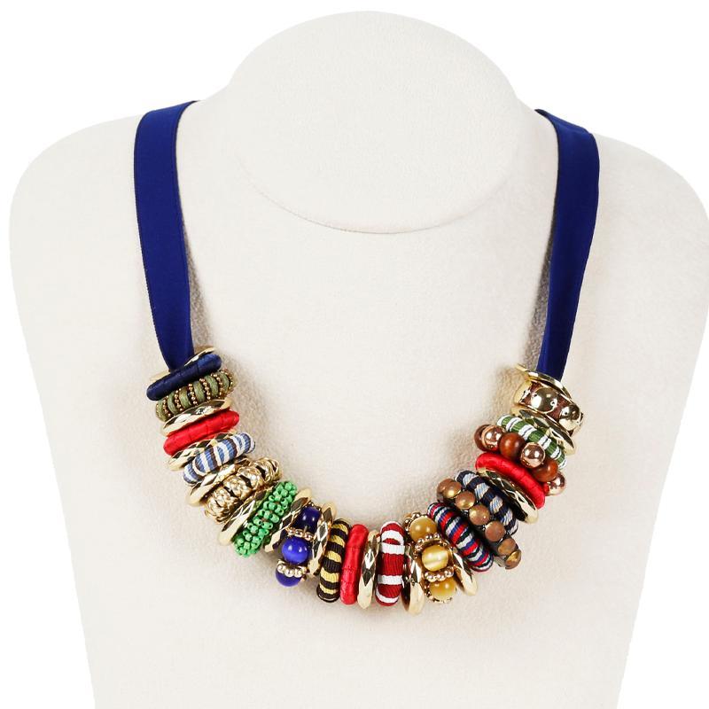 Southeast Asian Style Floral Pendant Necklace